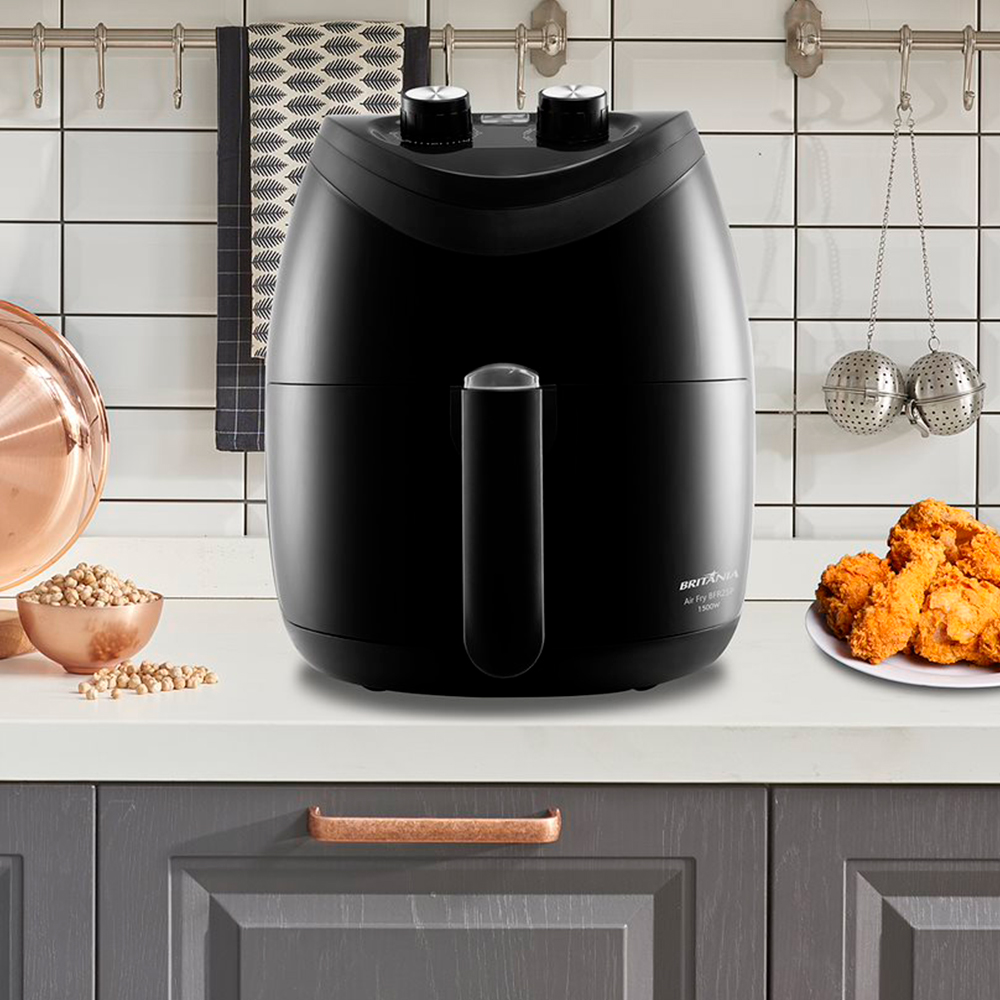 Fritadeira Air Fryer Britânia BFR21V 4L 1500W - Fritadeira sem Óleo / Air  Fryer - Magazine Luiza